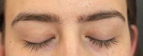 Both eyebrows threading before